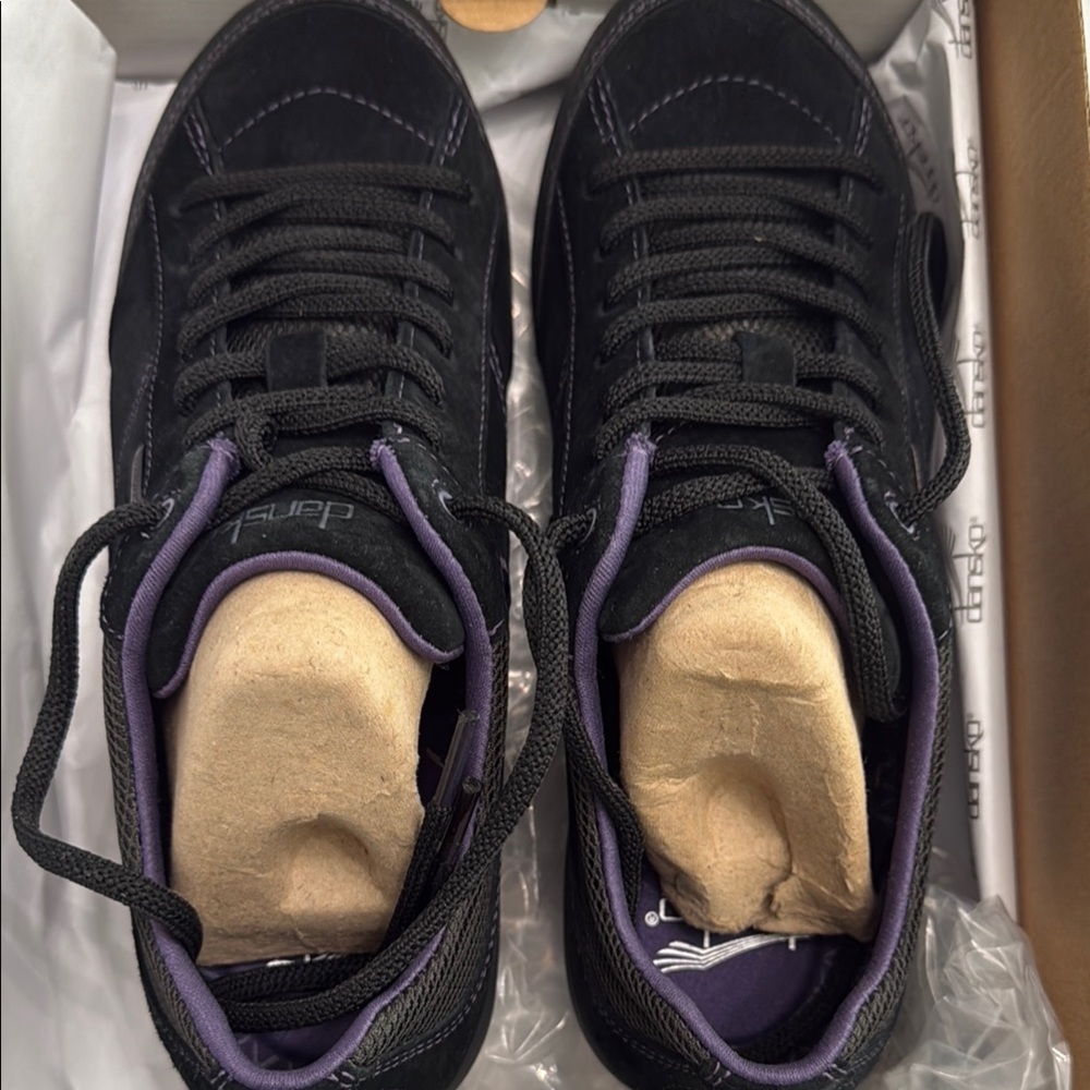 Brand New DANSKO SNEAKERS Woman’s  Paisley Suede Black Sneakers Size 38  7.5